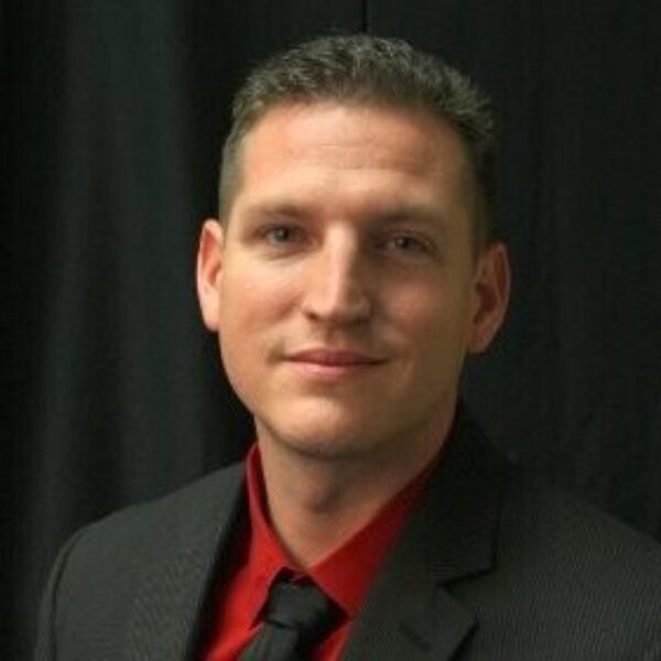 Travis S—  Sales Manager, Lincoln Data Center